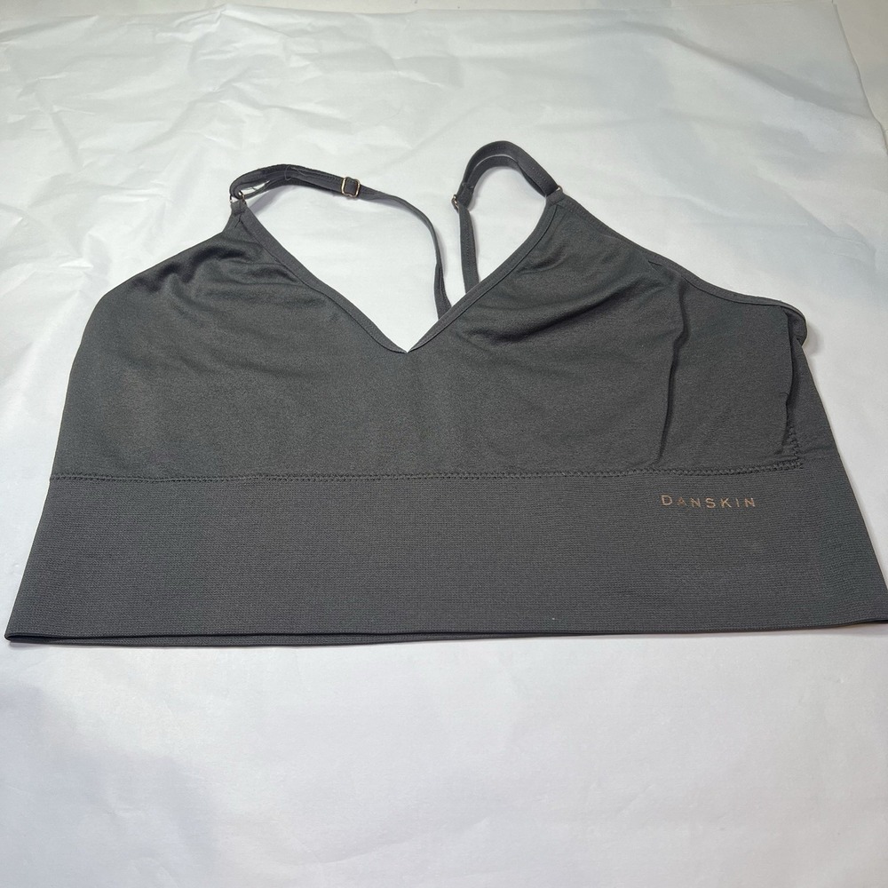 Danskin Bra Invisible Support Size Small Gray‎ Athletic Halter Sports Workout